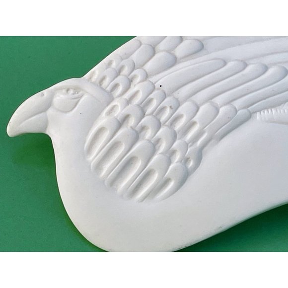 Vintage 1980s Laurel Burch Snow Dove Bird Brooch Resin - Picture 3 of 10